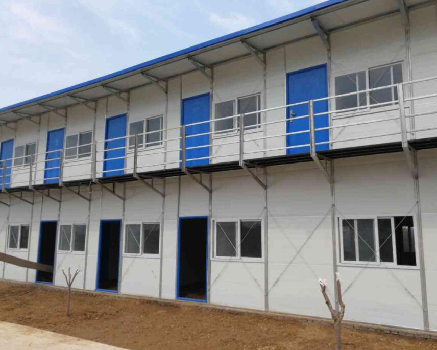  铁路项目工地活动板房安装完工
